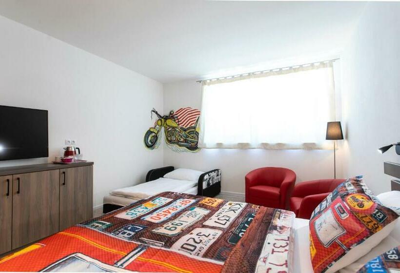 Номер Стандарт Трехместный, Motel Eldorado