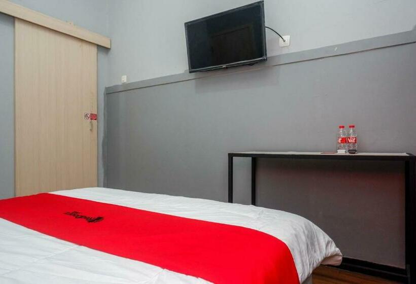 Номер Стандарт, Reddoorz Near Exit Tol Batang