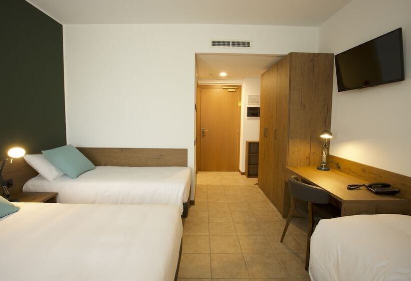 4인용 스탠다드 룸, Corte Milano