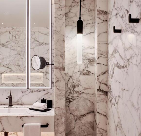 اتاق لوکس با تخت بزرگ, Grand Hyatt Kuwait