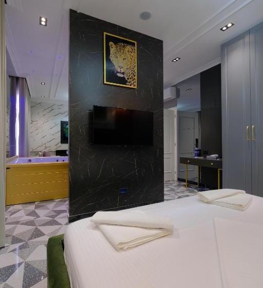 带大床的套房, Nolea Boutique