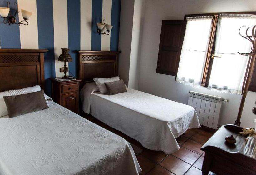 Номер Стандарт, Casa De Aldea Los Duesos