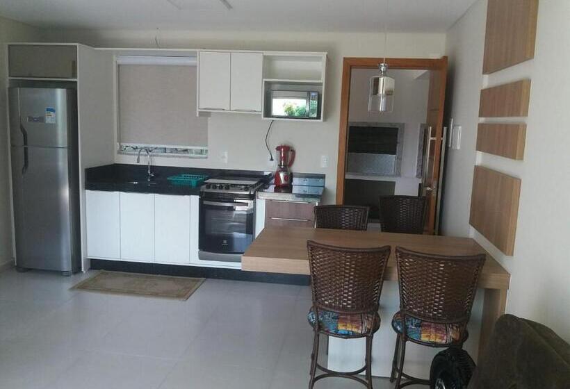 Apartamento Superior 1 Dormitório, Residencial Caminho Das Praias