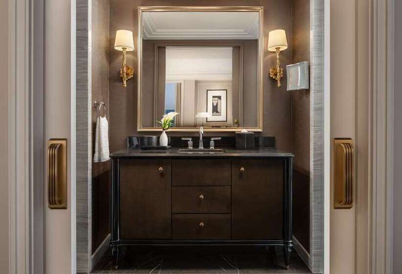带大床的标准间, Hilton President Kansas City