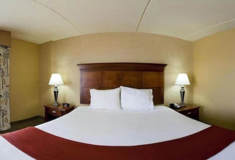 Quarto standard, Holiday Inn Express & Suites Bloomington, An Ihg