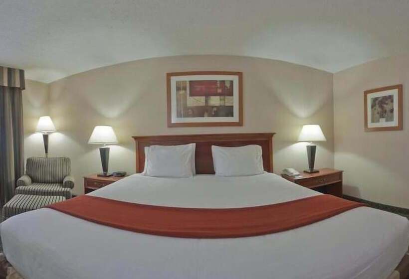 스탠다드 룸, Holiday Inn Express & Suites Kent   University Area By Ihg
