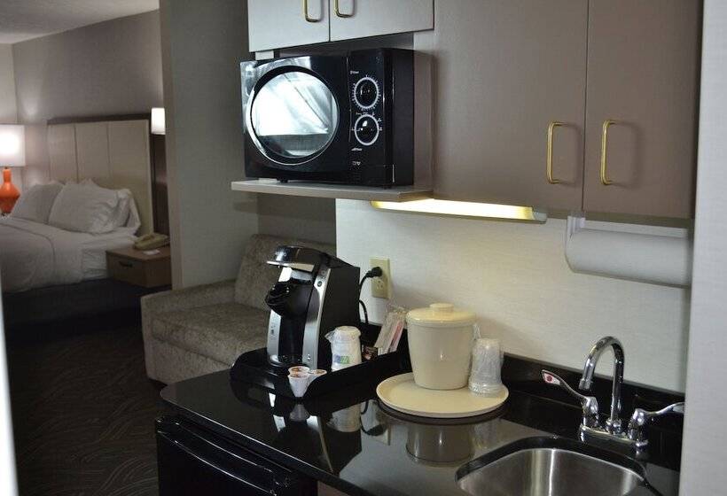스탠다드 룸, Holiday Inn Express & Suites Kent   University Area By Ihg