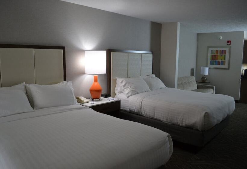 스탠다드 룸, Holiday Inn Express & Suites Kent   University Area By Ihg
