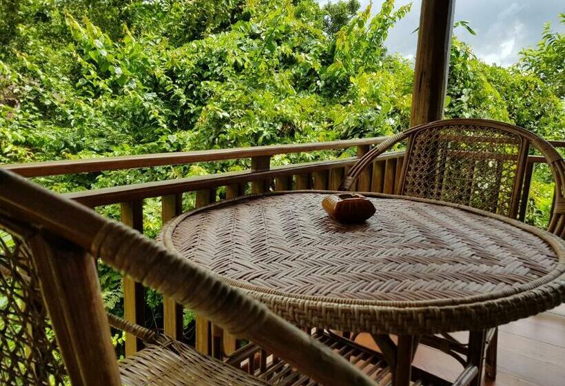 Бунгало Стандарт Вид на Сад, Kingfisher Ecolodge