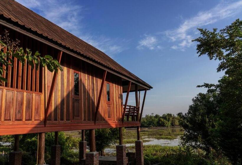 Бунгало Deluxe, Kingfisher Ecolodge