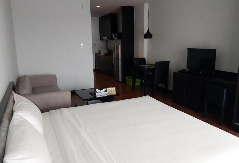 디럭스 룸, The Park 304 Executive Serviced Apartment