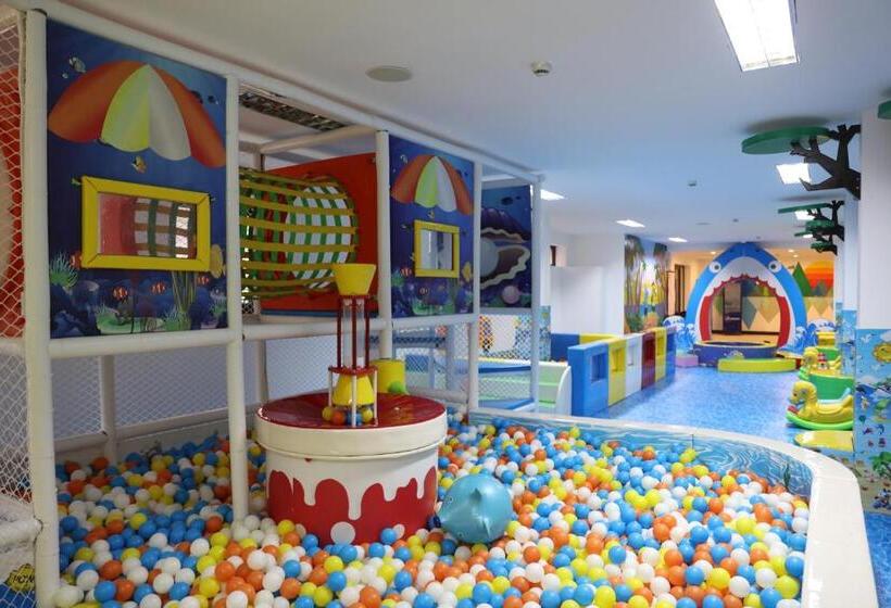 اتاق لوکس سه تخته, Venus Hotel Tam đảo