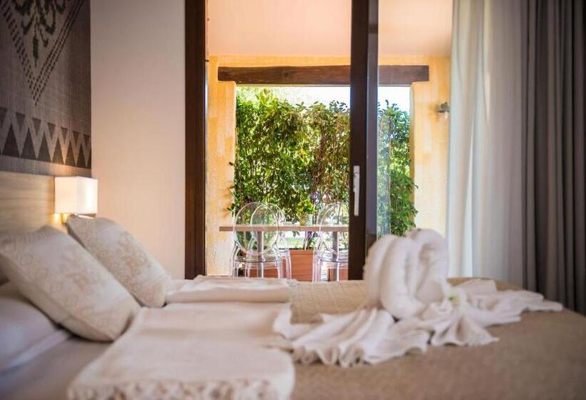Номер Стандарт Трехместный, Relais Del Borgo  Domo