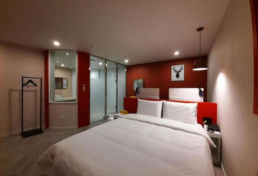 Номер Deluxe, Rein Hotel Busan Yeonsan