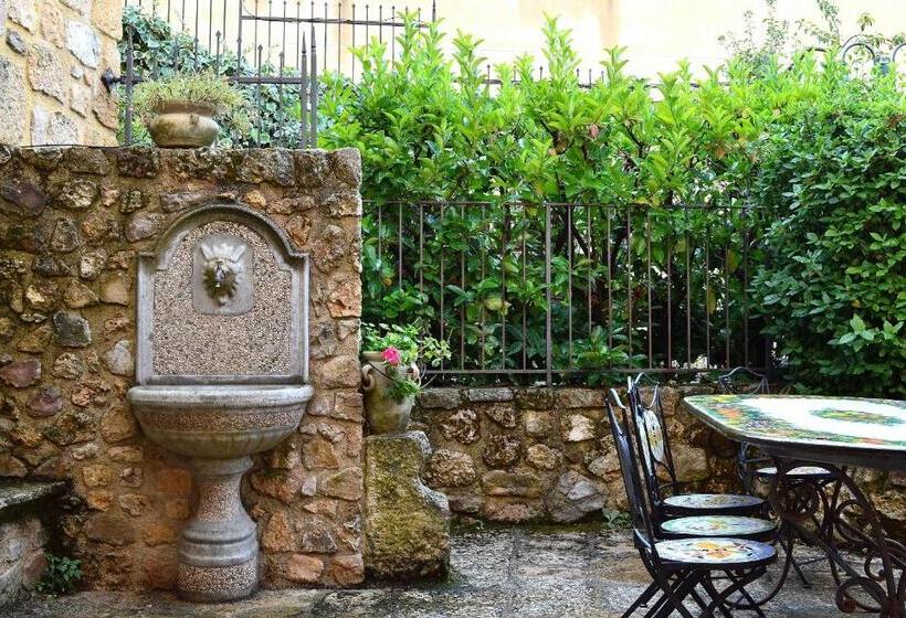 اتاق سوپریور چهار تخته, Il Castello