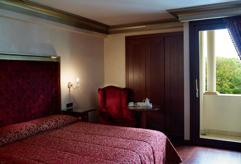 이그제큐티브 스위트, Grand Serai Congress And Spa