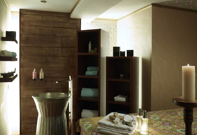 수피리어 룸, Grand Serai Congress And Spa