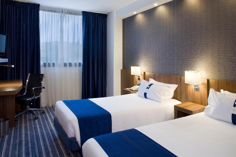 اتاق استاندارد, Holiday Inn Express Campo De Gibraltar Barrios, An Ihg