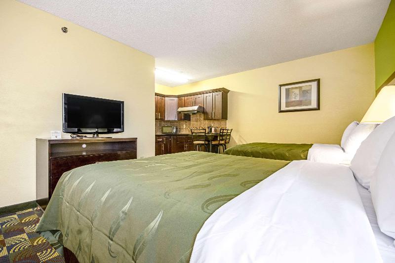 Номер Стандарт, Quality Inn & Suites Glenmont  Albany South