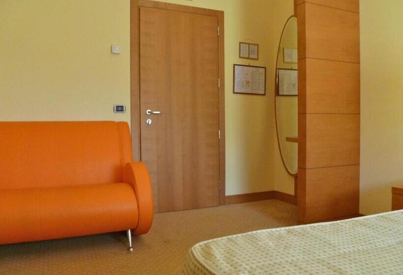Полулюкс, Relais San Giusto
