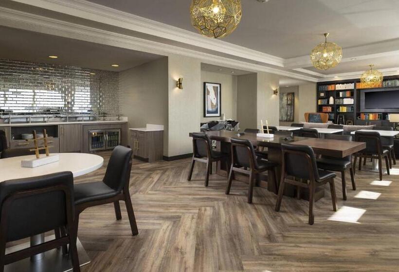 클럽 룸, Renaissance Fort Lauderdale West