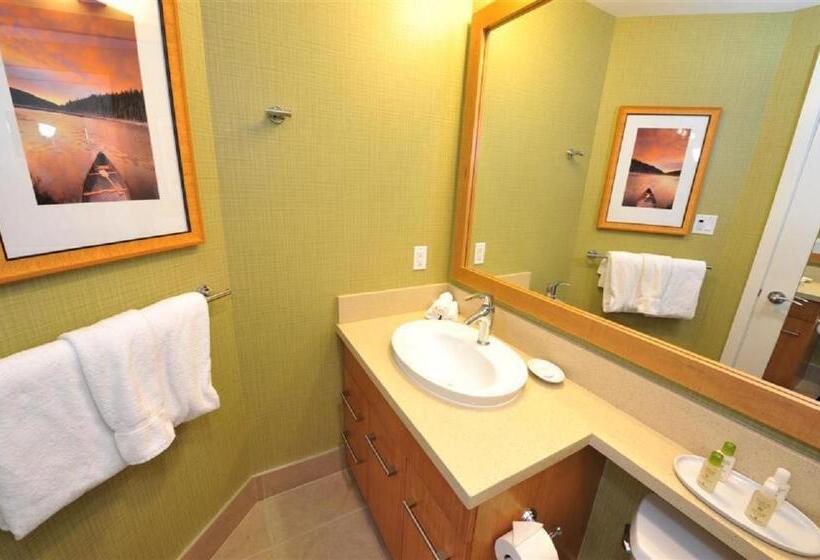 2 Bedroom Suite City View, Watermark Beach Resort