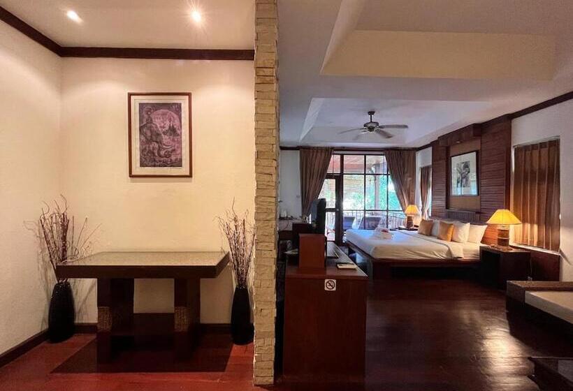 Executive Suite, Green Papaya Beach Resort, Koh Phangan