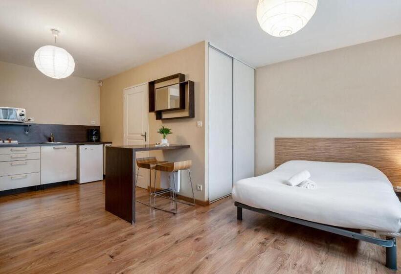 Апартаменты 1 Спальня, Zenitude Hôtel Résidences Nantes Métropole