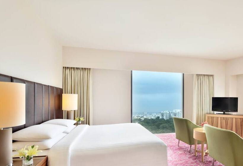 豪华房间, Courtyard By Marriott Hyderabad