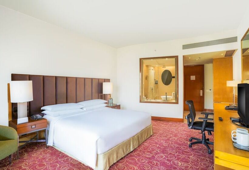 豪华房间, Courtyard By Marriott Hyderabad