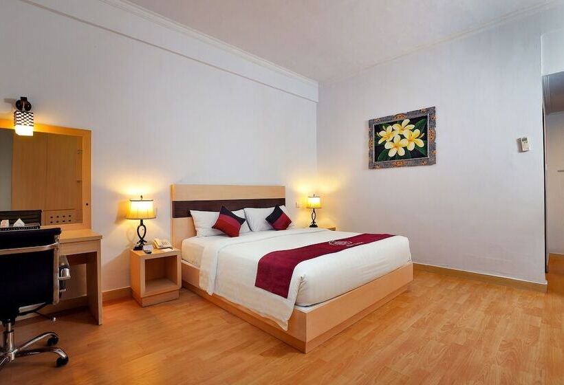 Номер Deluxe, Puri Saron Hotel Seminyak