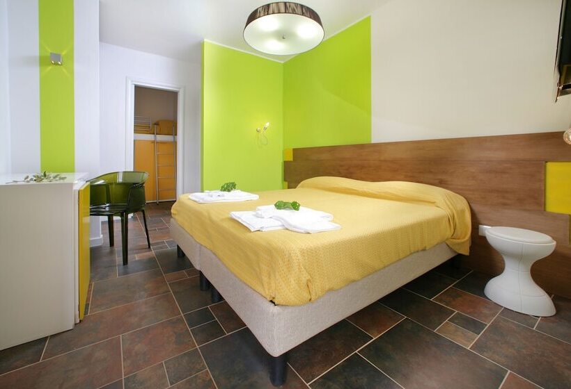 4인용 스탠다드 룸, Regent Beach Hotel & Apartments