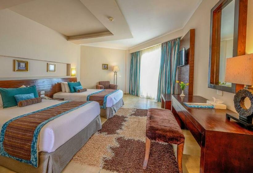اتاق استاندارد با چشم‌انداز دریا, Amwaj Beach Club Abu Soma