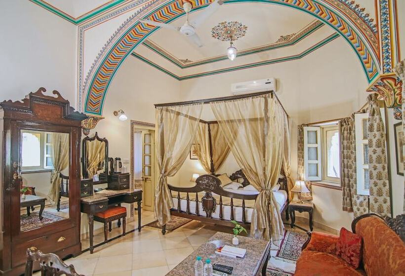 디럭스 룸, Alsisar Haveli   Heritage