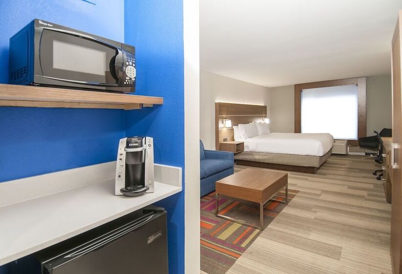 Люкс, Holiday Inn Express Hotel & Suites Plano West   Frisco, An Ihg