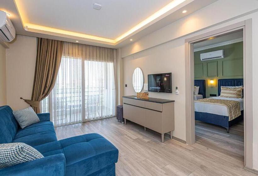 풀장 전망 스위트, Idee Sui̇tes Fethiye