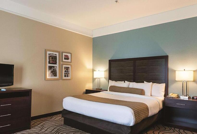 اتاق دلوکس مخصوص معلولین, La Quinta By Wyndham Houma