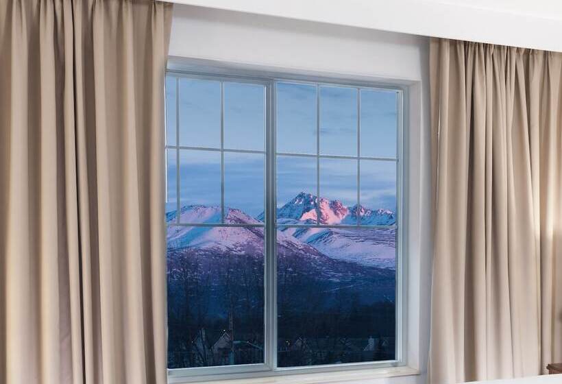 Люкс Вид на Горы, Embassy Suites Anchorage