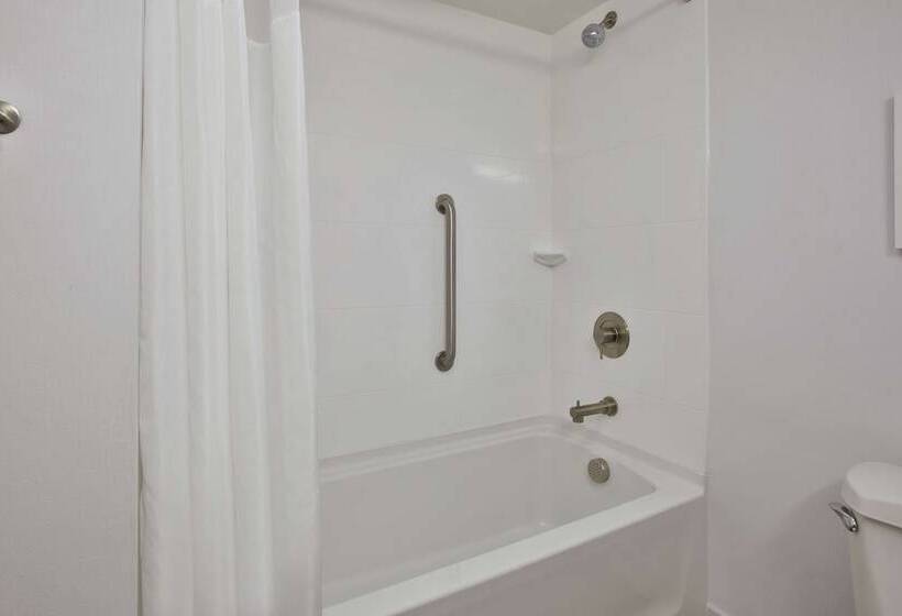 Номер Стандарт, Hampton Inn White River Junction