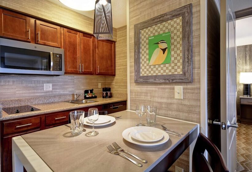 Студия Стандарт Двуспальная Кровать, Homewood Suites By Hilton At The Waterfront