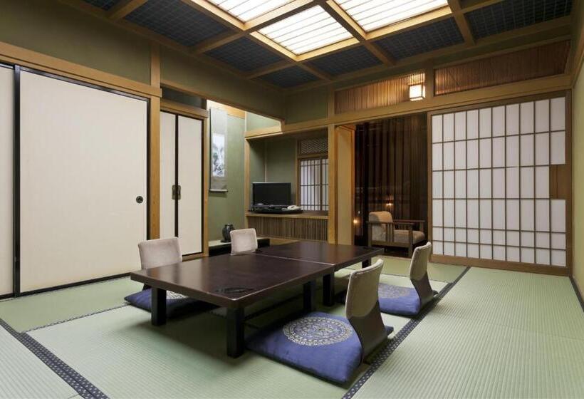 Номер Superior, Okada Ryokan Warakutei