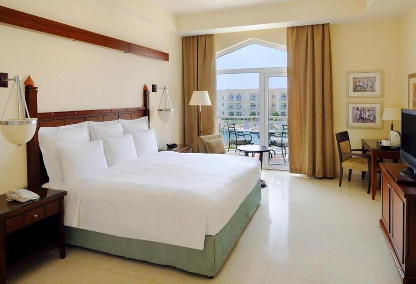스탠다드 룸 킹사이즈 침대, Wyndham Garden Salalah Mirbat