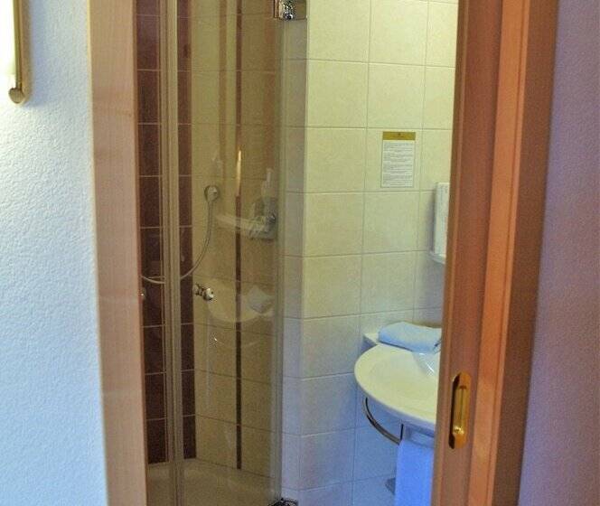 Номер Стандарт, Die Lilie / Hotel Garni