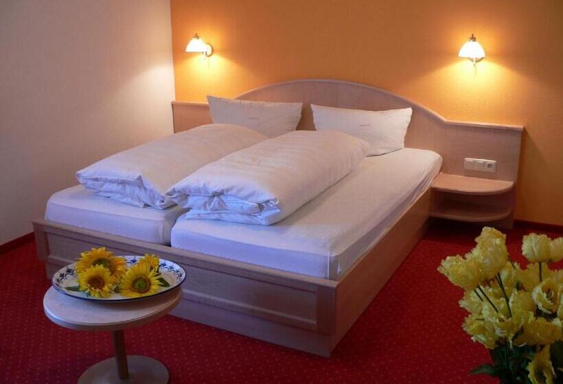 Номер Стандарт, Die Lilie / Hotel Garni