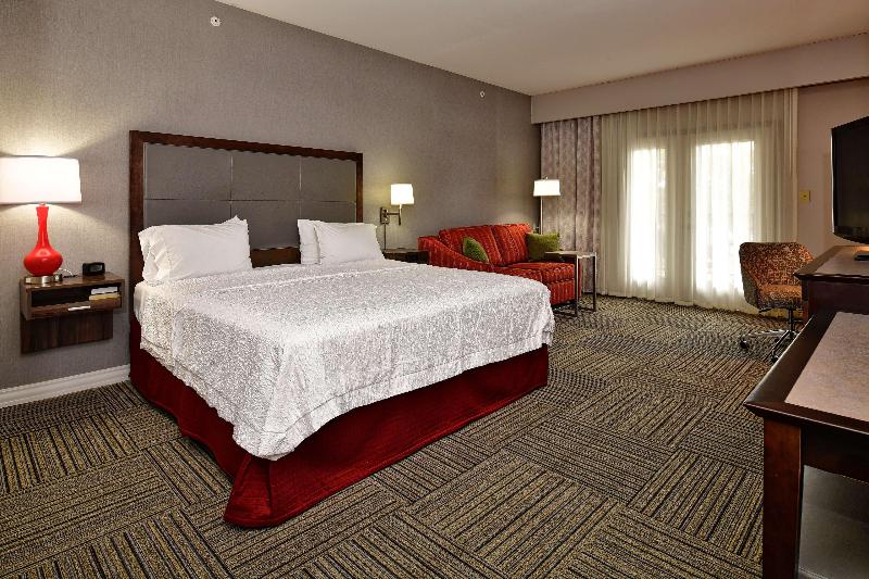 Quarto Estandar com Sacada, Hampton Inn & Suites Fredericksburg