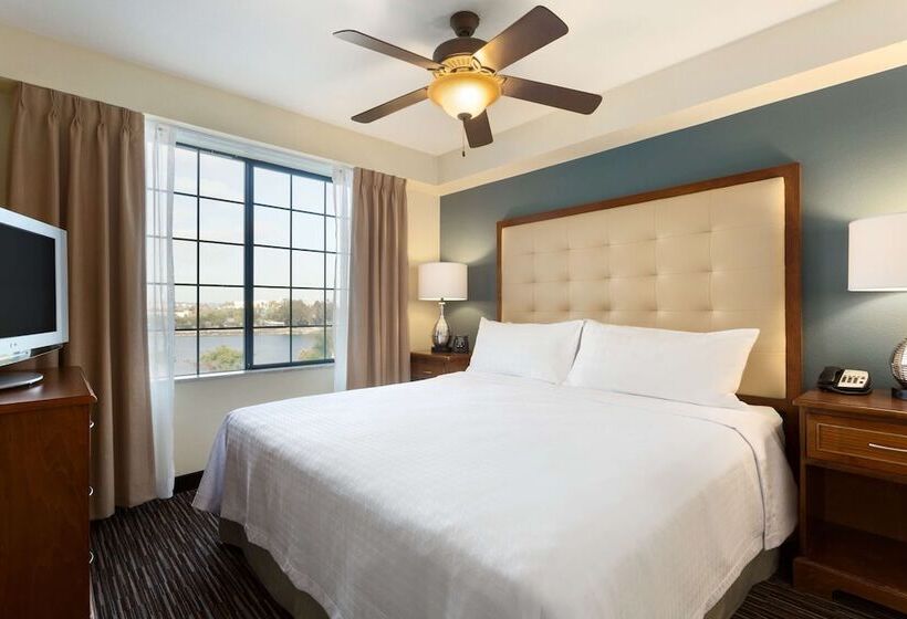 Suite 2 Dormitoare, Homewood Suites By Hilton San Diego Airport/liberty Station