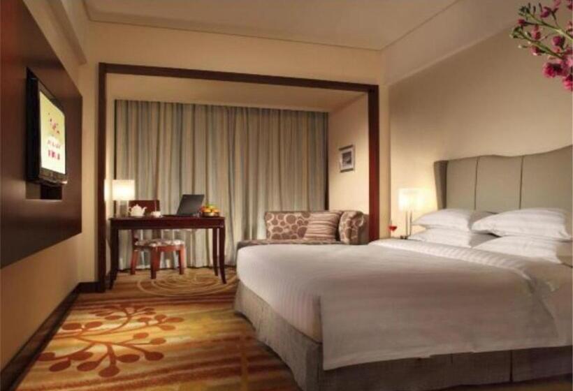 Номер Superior, Ramada By Wyndham Beijing Airport