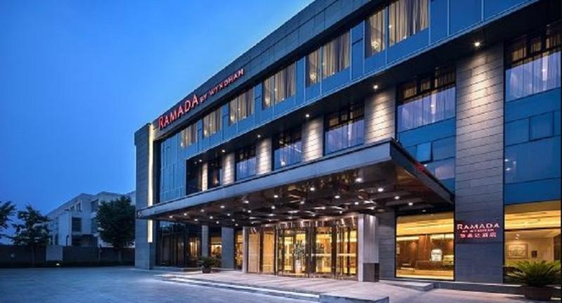 Номер Superior, Ramada By Wyndham Beijing Airport