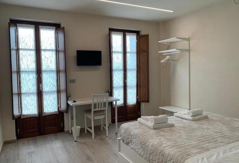 Номер Стандарт с Балконом, B&b La Luce Verde