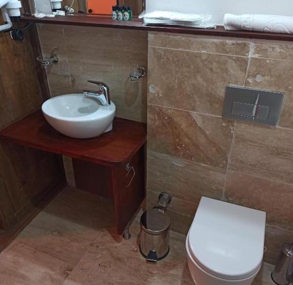 스탠다드 룸, Konak Bi̇ndalli